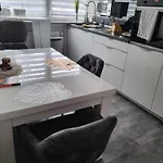 Lounge 2, Klimaanlage, Parken Am Haus * Coblence