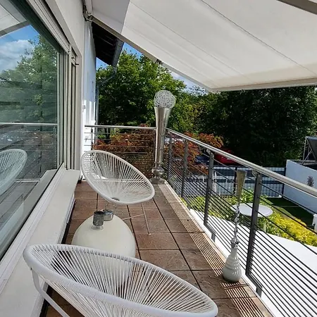 Lounge 2, Klimaanlage, Parken Am Haus * Coblence