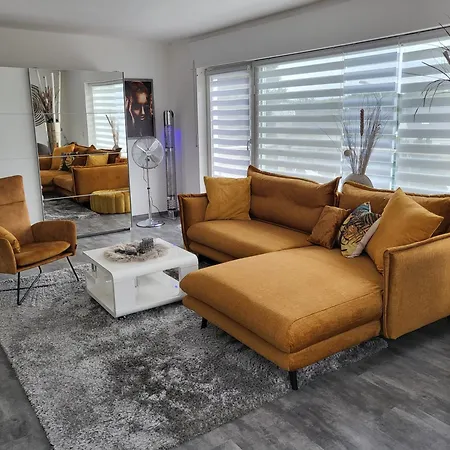 Apartamento Lounge 2 *