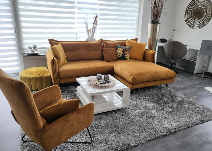 Lounge 2 * Κόμπλεντς